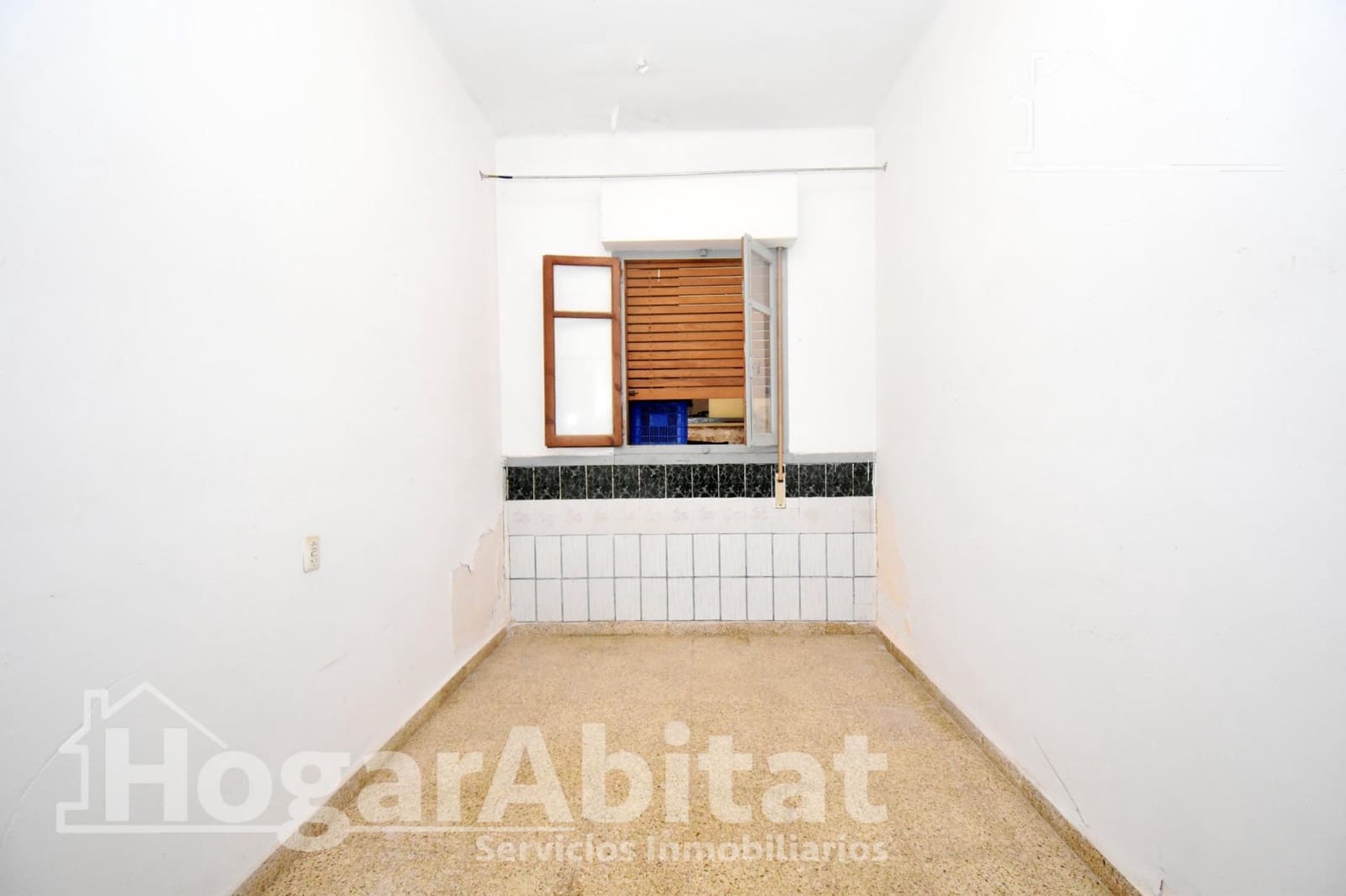 Casa de 7 habitaciones en Oropesa  en venta - 147.500 € (Ref: 9431120)