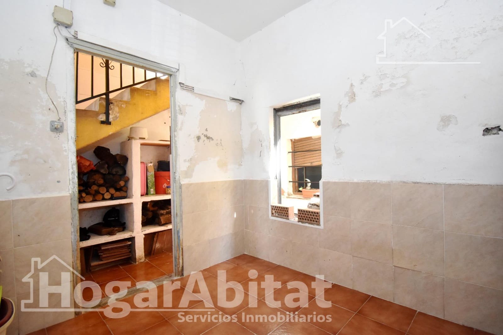 Casa de 7 habitaciones en Oropesa  en venta - 147.500 € (Ref: 9431120)