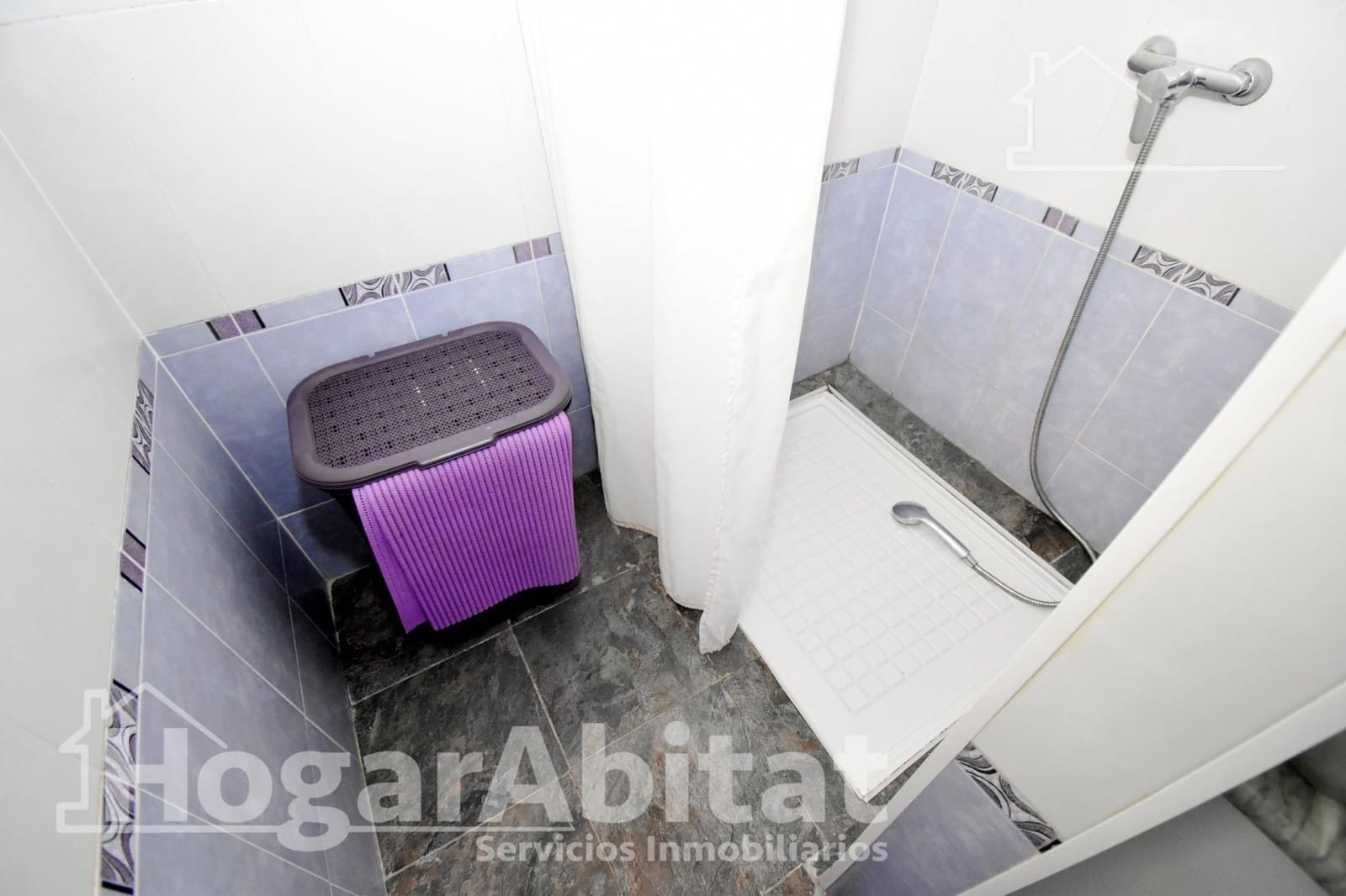 Casa de 7 habitaciones en Oropesa  en venta - 147.500 € (Ref: 9431120)