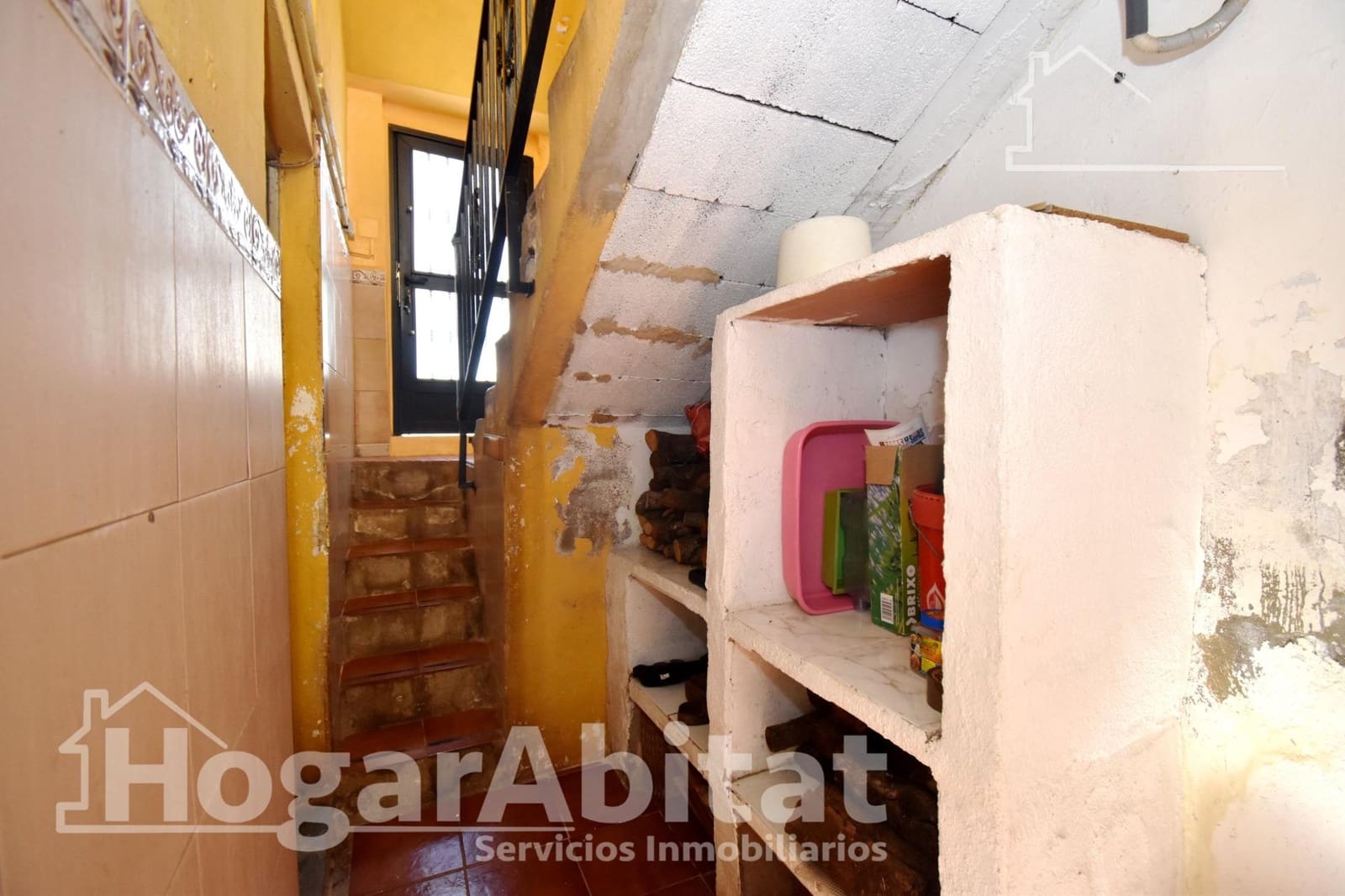 Casa de 7 habitaciones en Oropesa  en venta - 147.500 € (Ref: 9431120)