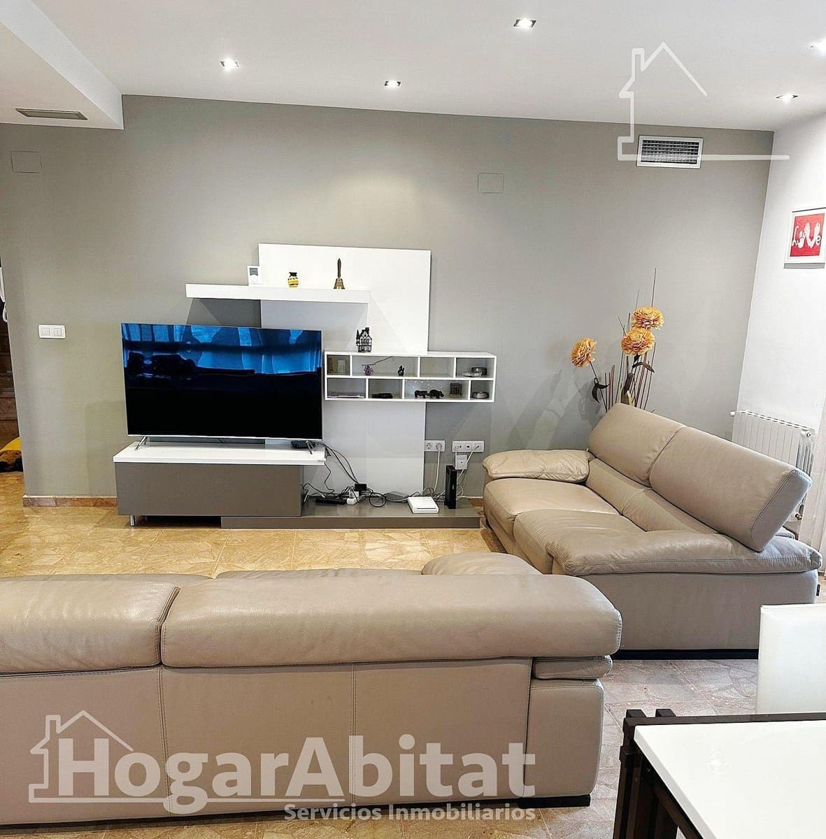 4 bedroom Flat for sale in Vila-real with garage - € 290,000 (Ref: 9433491)