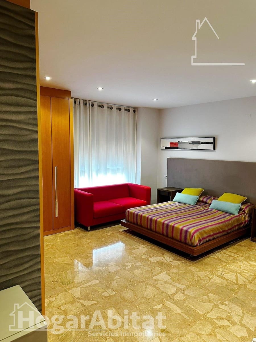 4 bedroom Flat for sale in Vila-real with garage - € 290,000 (Ref: 9433491)