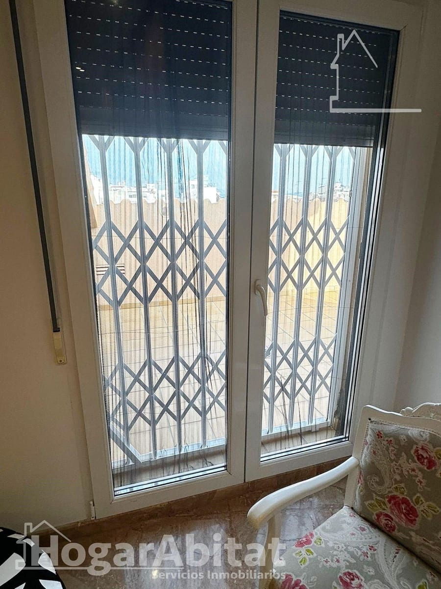 4 bedroom Flat for sale in Vila-real with garage - € 290,000 (Ref: 9433491)