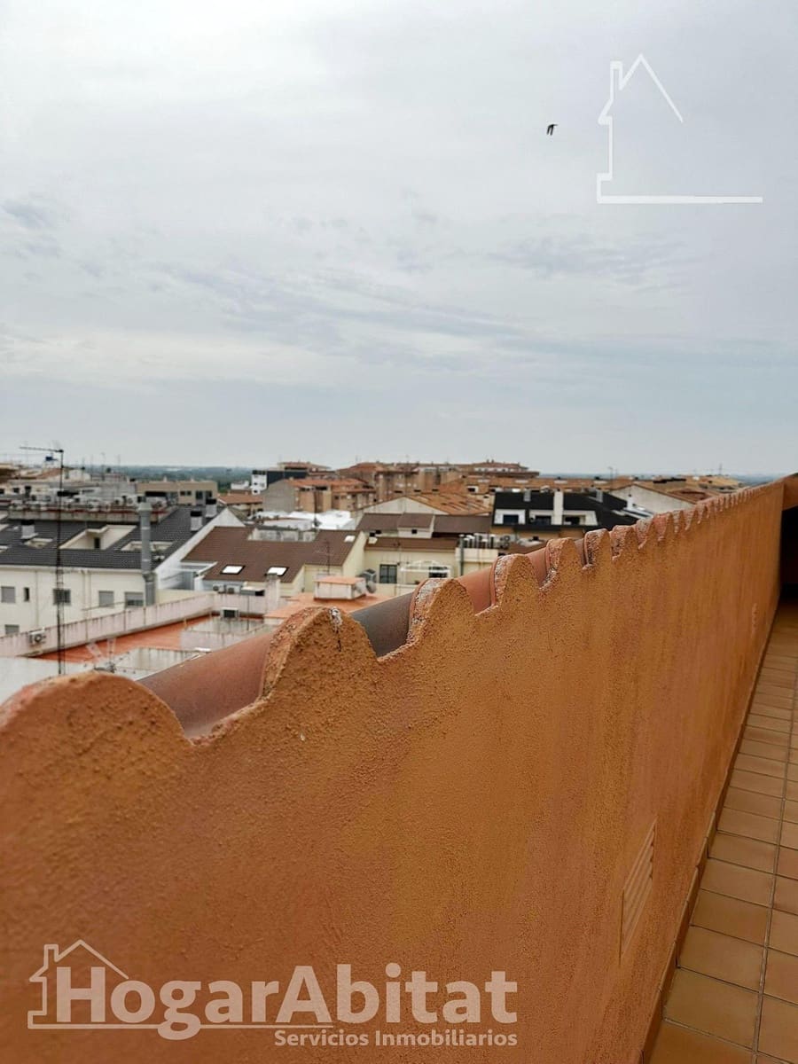 4 bedroom Flat for sale in Vila-real with garage - € 290,000 (Ref: 9433491)