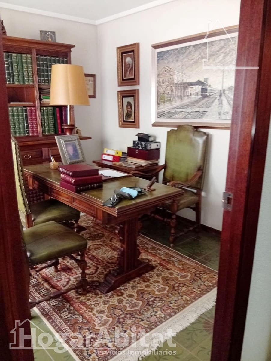 6 bedroom Flat for sale in Vila-real - € 280,000 (Ref: 9433494)