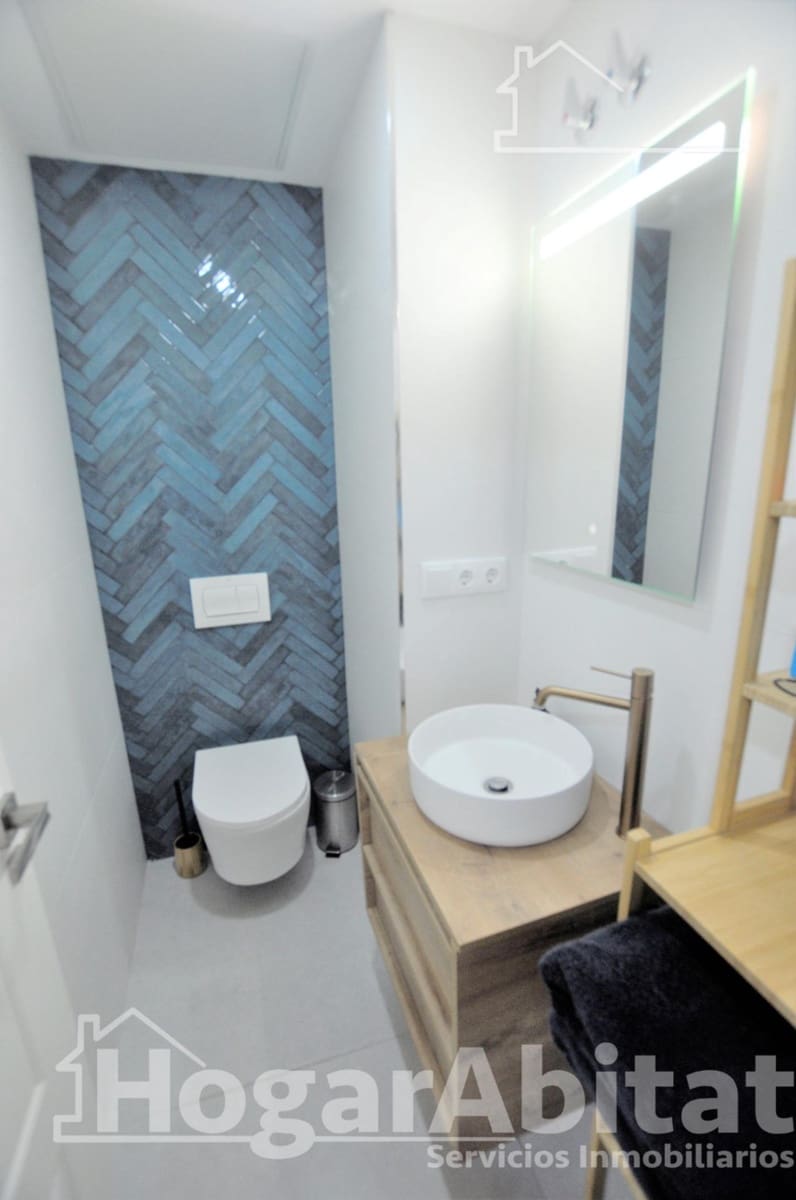 6 bedroom Flat for sale in Vila-real - € 280,000 (Ref: 9433494)