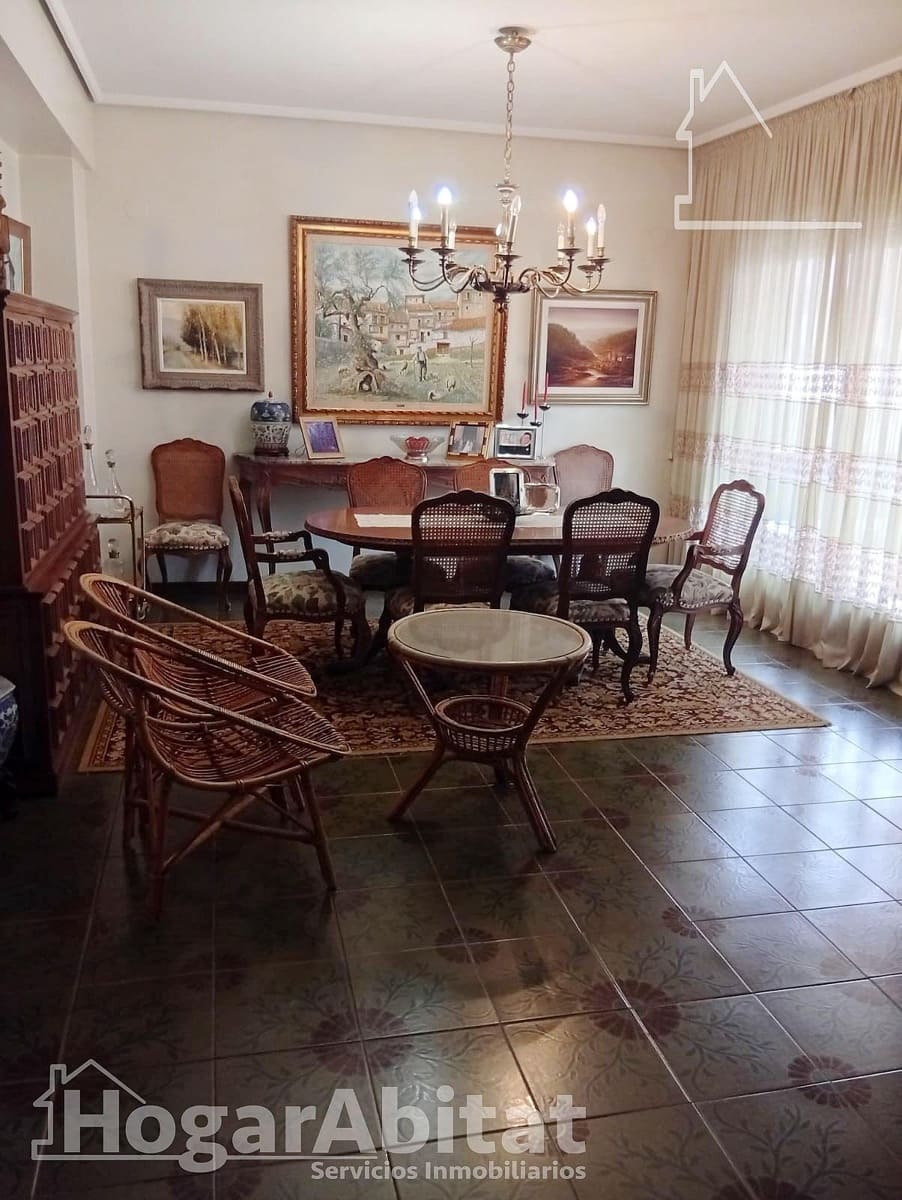 6 bedroom Flat for sale in Vila-real - € 280,000 (Ref: 9433494)