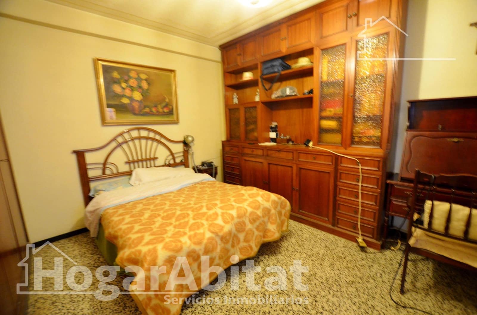 6 bedroom Flat for sale in Alicante / Alacant city - € 572,000 (Ref: 9433497)