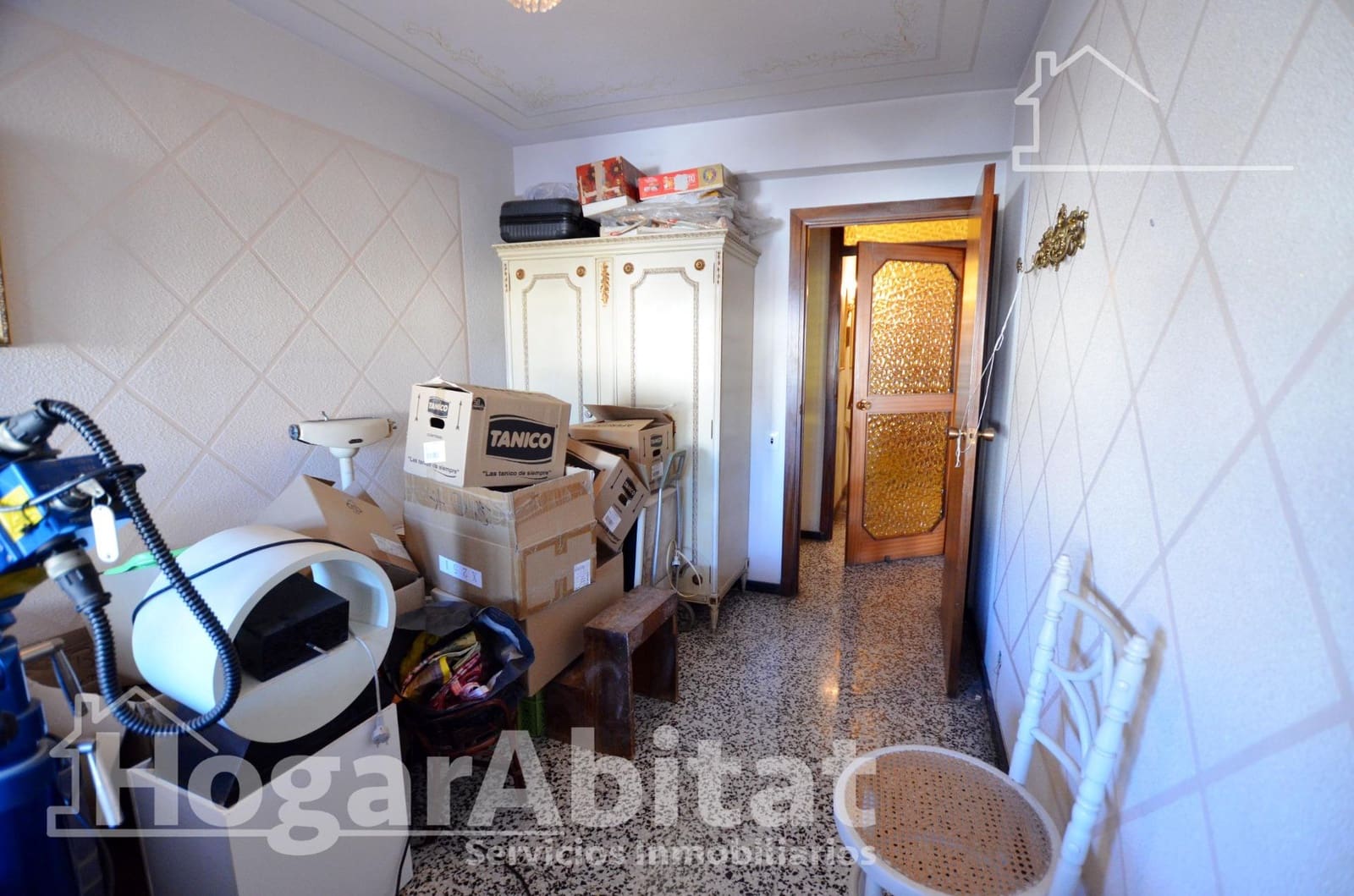 6 bedroom Flat for sale in Alicante / Alacant city - € 572,000 (Ref: 9433497)