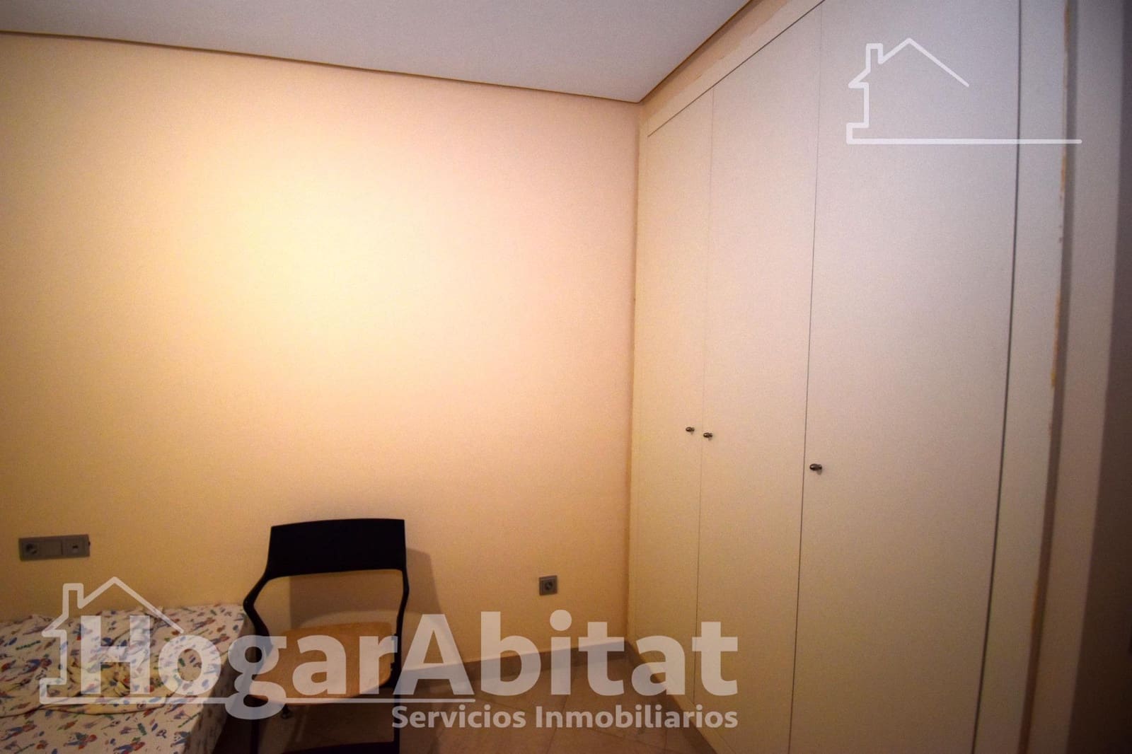 3 bedroom Terraced Villa for sale in L'Alcora with garage - € 225,000 (Ref: 9433498)