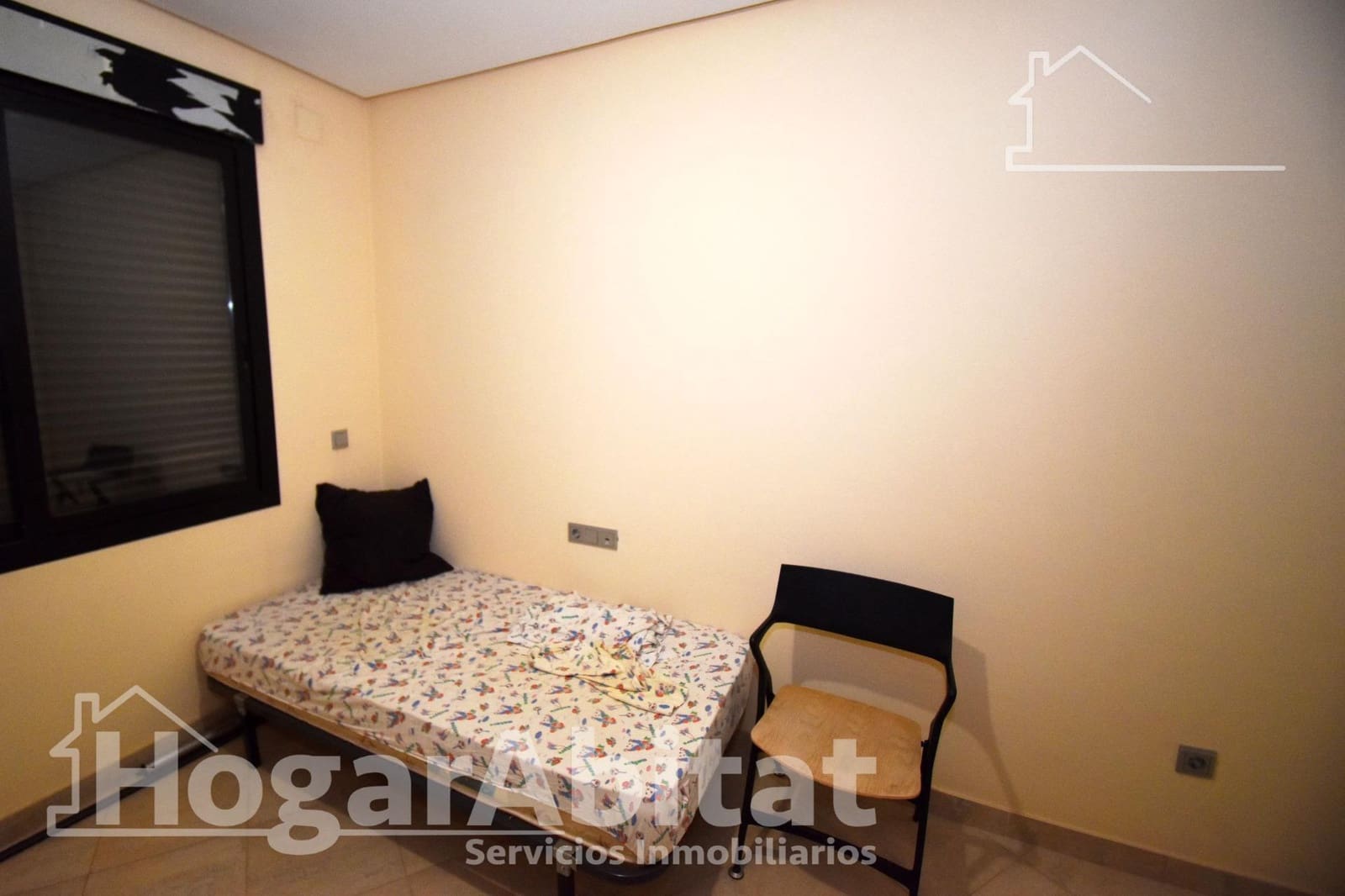 3 bedroom Terraced Villa for sale in L'Alcora with garage - € 225,000 (Ref: 9433498)
