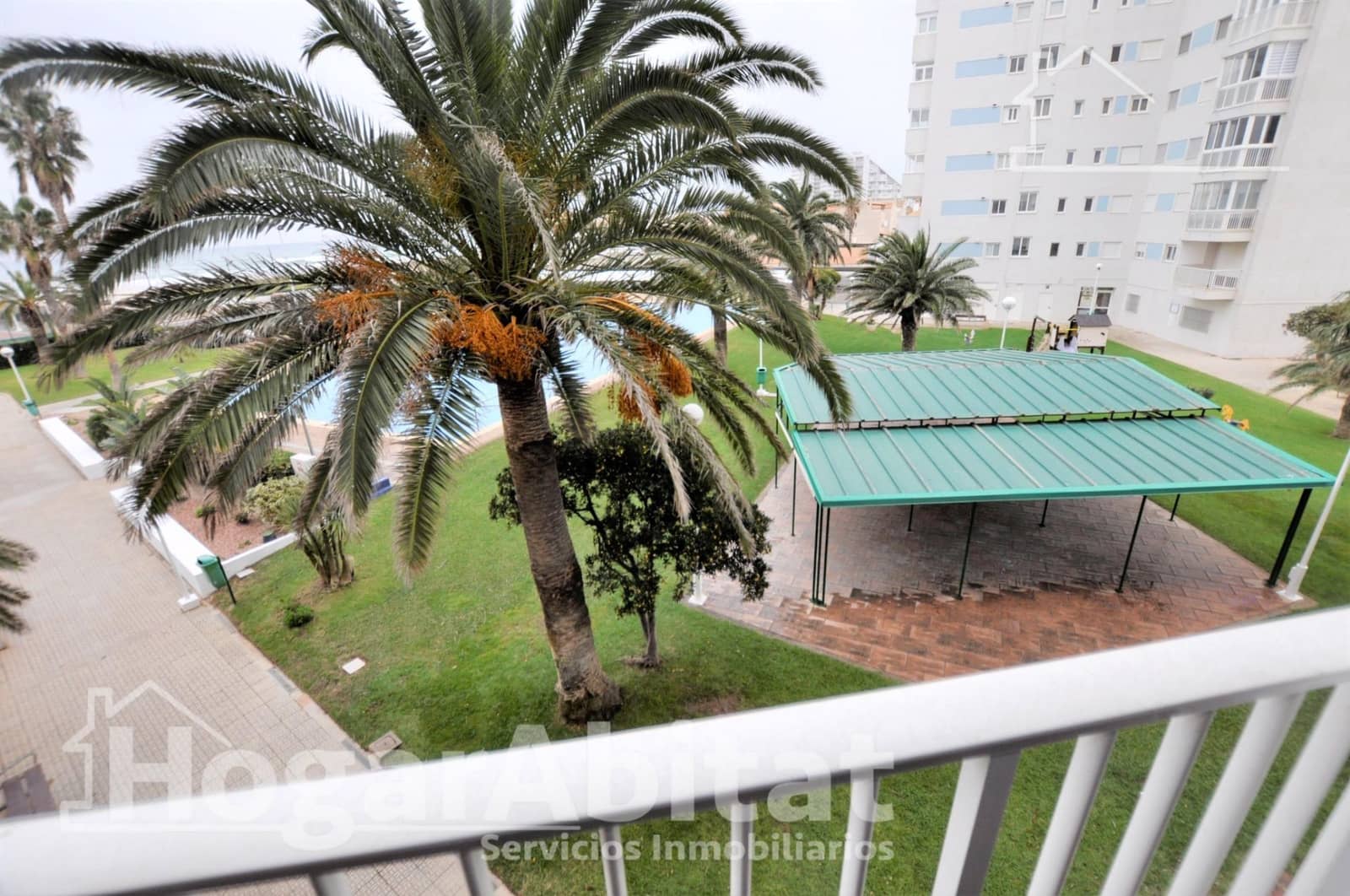 3 slaapkamer Flat te koop in El Perellonet met zwembad garage - € 330.000 (Ref: 9433502)