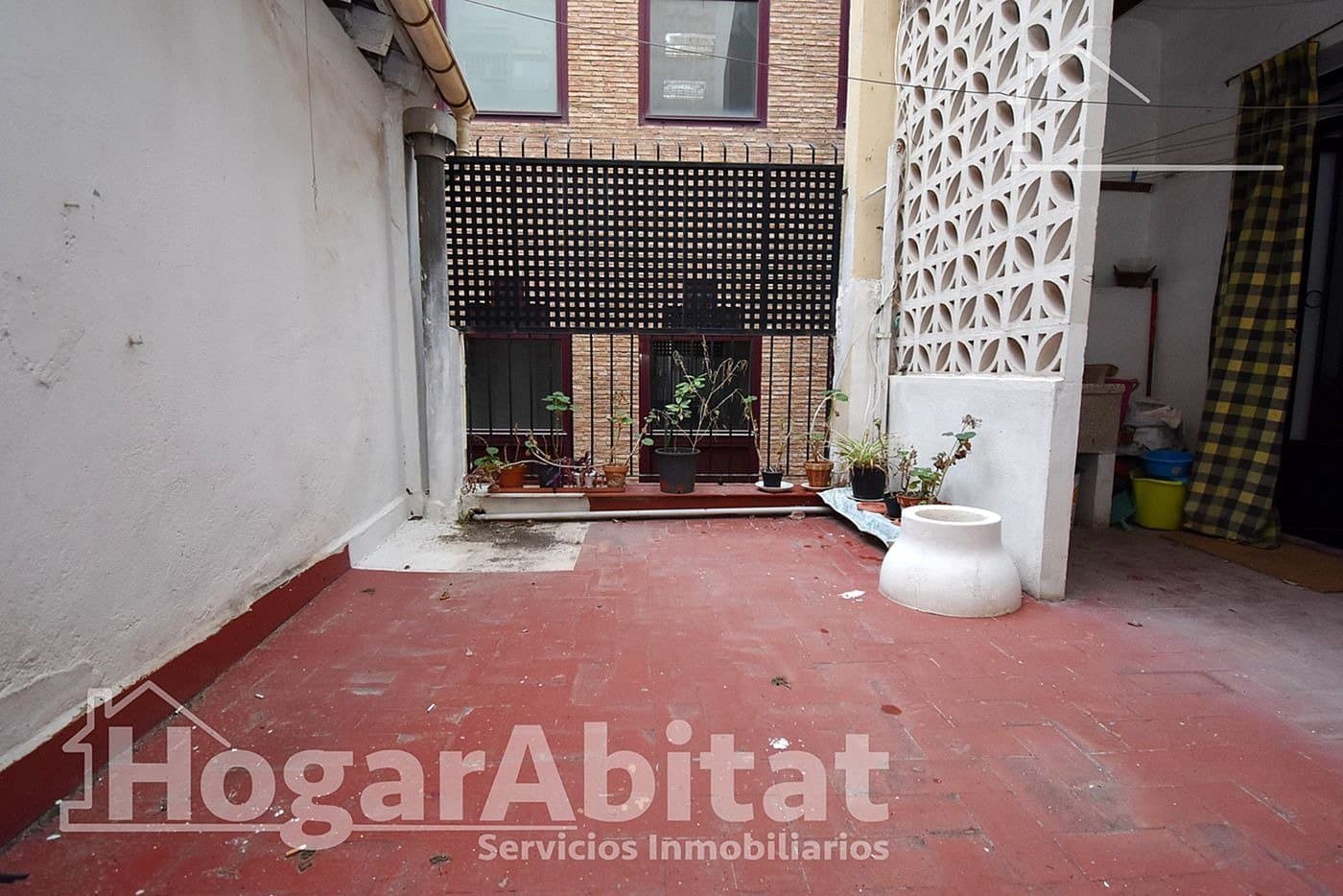 7 slaapkamer Huis te koop in Vila-real - € 150.000 (Ref: 9435013)