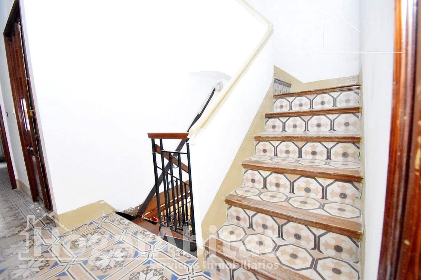 7 slaapkamer Huis te koop in Vila-real - € 150.000 (Ref: 9435013)