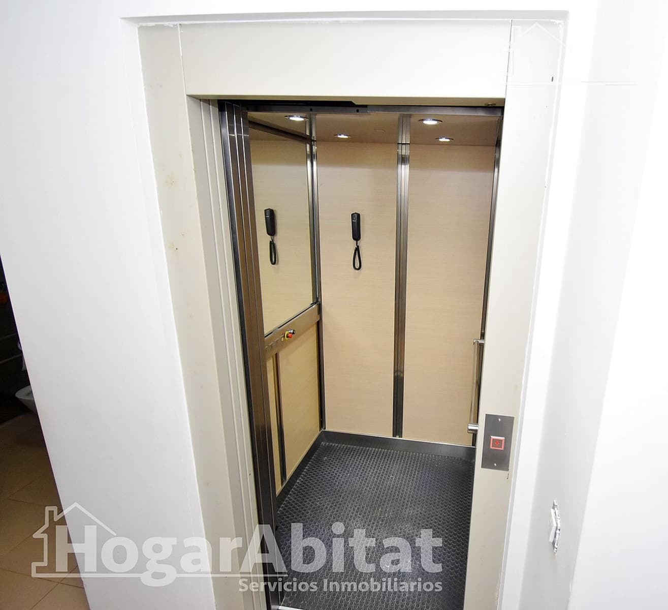 7 slaapkamer Huis te koop in Vila-real - € 150.000 (Ref: 9435013)