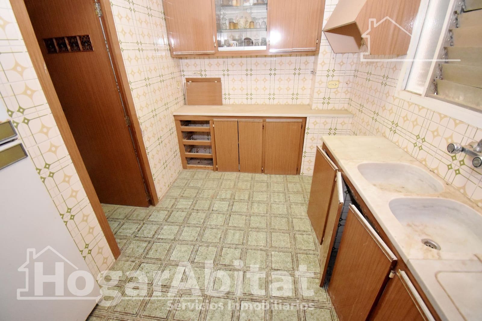 7 bedroom Townhouse for sale in Nules with garage - € 185,000 (Ref: 9435015)