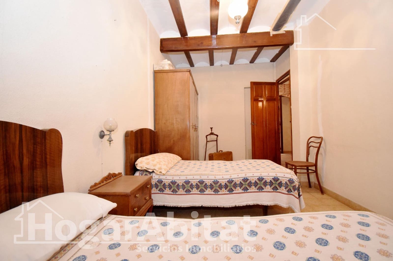 7 bedroom Townhouse for sale in Nules with garage - € 185,000 (Ref: 9435015)