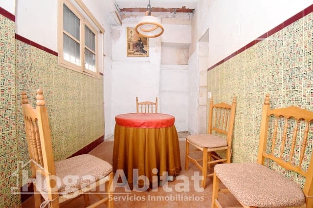 7 bedroom Townhouse for sale in Nules with garage - € 185,000 (Ref: 9435015)