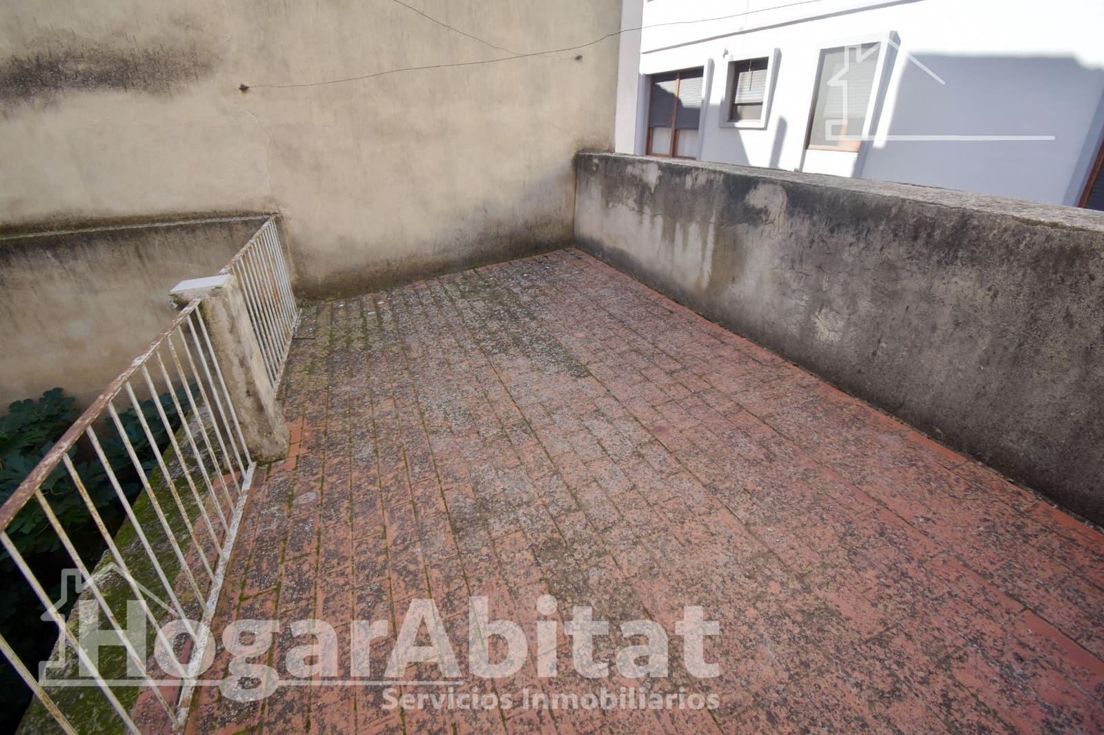 7 bedroom Townhouse for sale in Nules with garage - € 185,000 (Ref: 9435015)