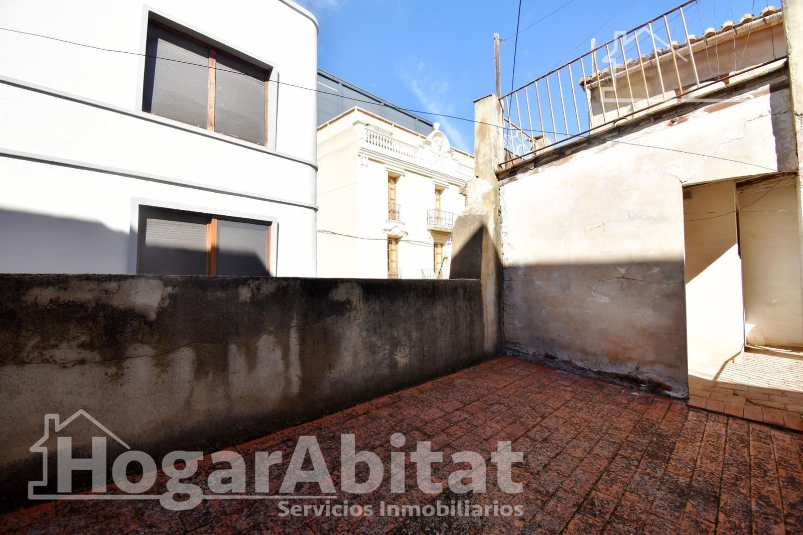 7 bedroom Townhouse for sale in Nules with garage - € 185,000 (Ref: 9435015)