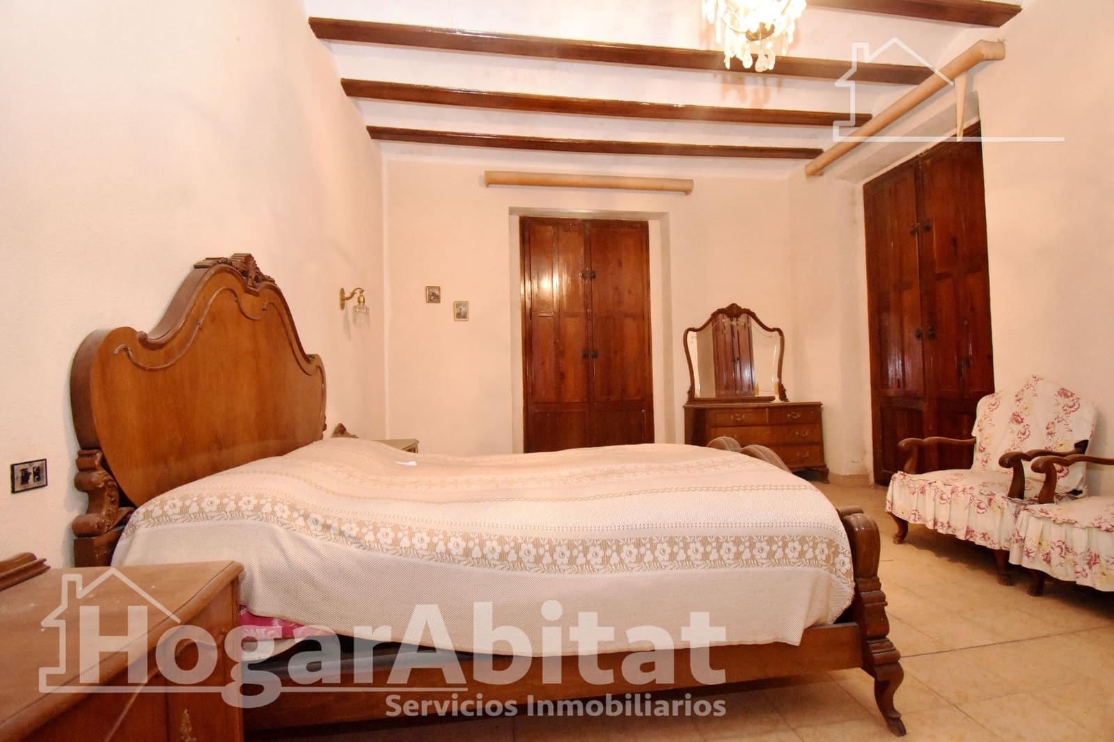 7 bedroom Townhouse for sale in Nules with garage - € 185,000 (Ref: 9435015)