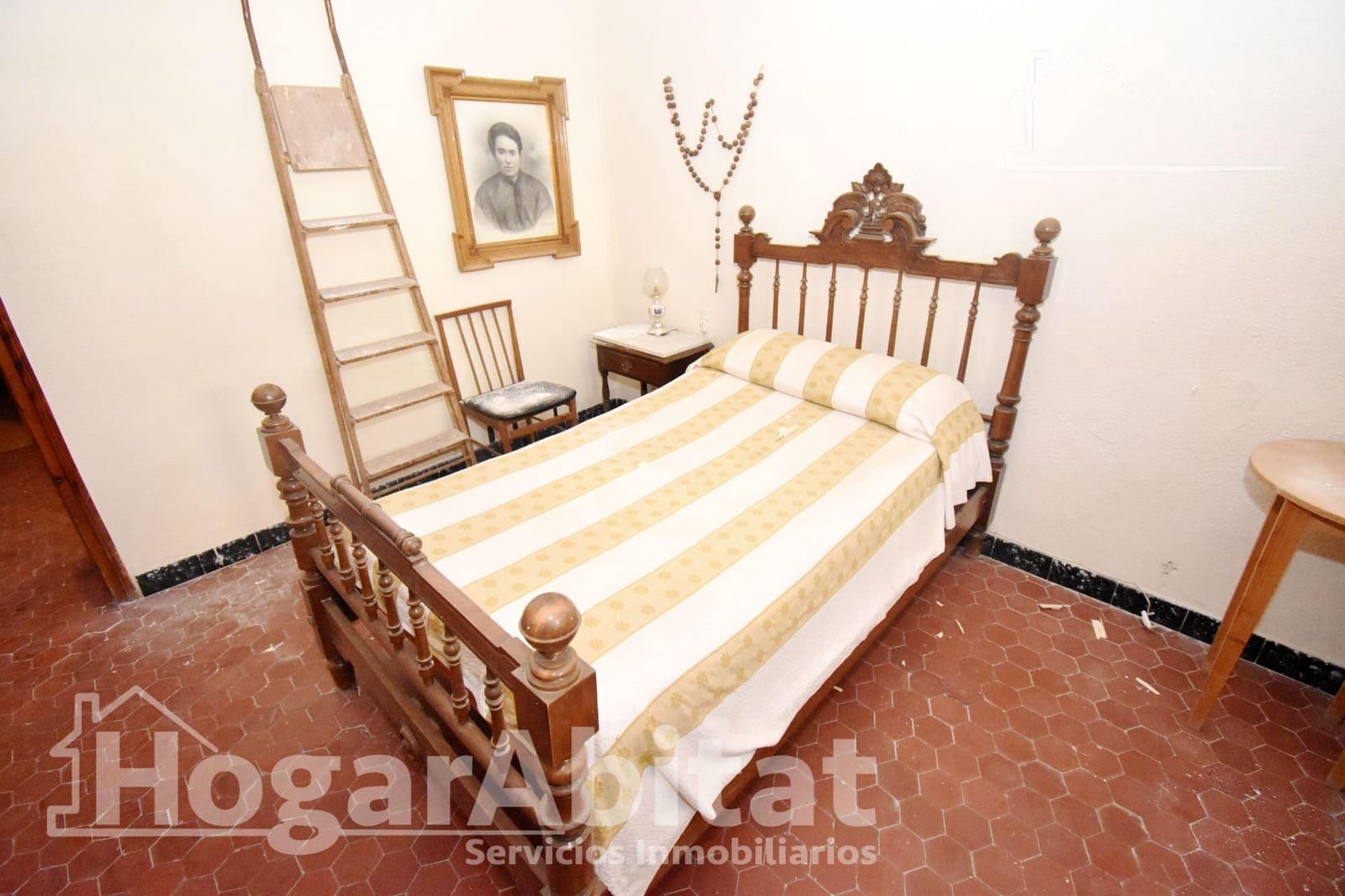 7 bedroom Townhouse for sale in Nules with garage - € 185,000 (Ref: 9435015)