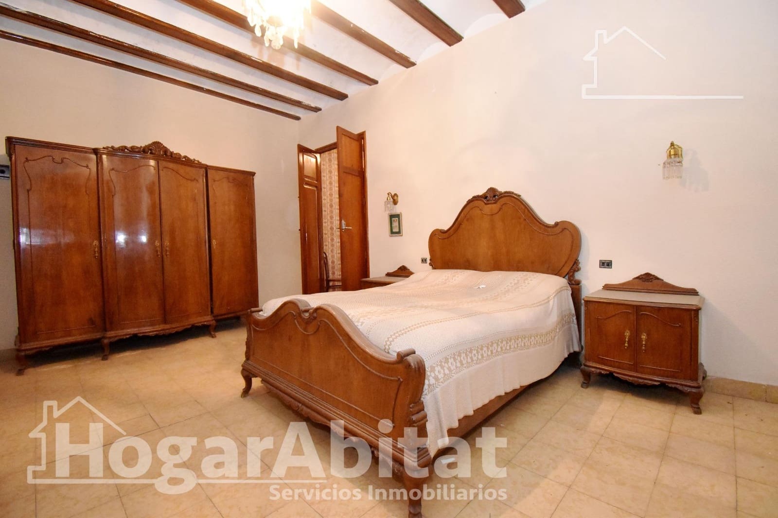 7 bedroom Townhouse for sale in Nules with garage - € 185,000 (Ref: 9435015)