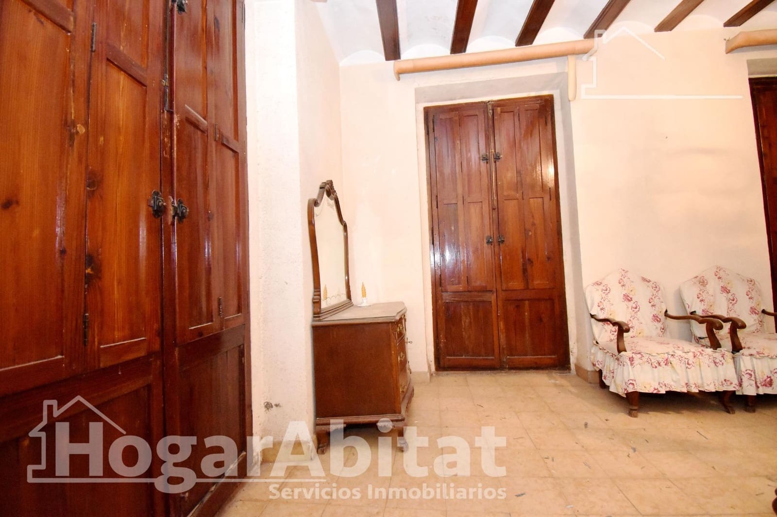 7 bedroom Townhouse for sale in Nules with garage - € 185,000 (Ref: 9435015)