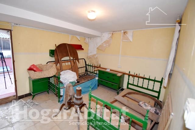 3 bedroom Townhouse for sale in Vila-real - € 93,000 (Ref: 9435019)