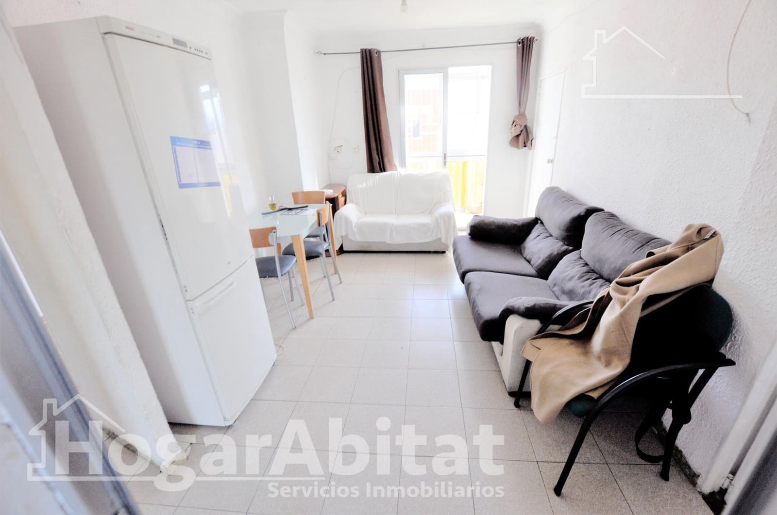 3 slaapkamer Flat te koop in Valencia stad - € 125.000 (Ref: 9437158)