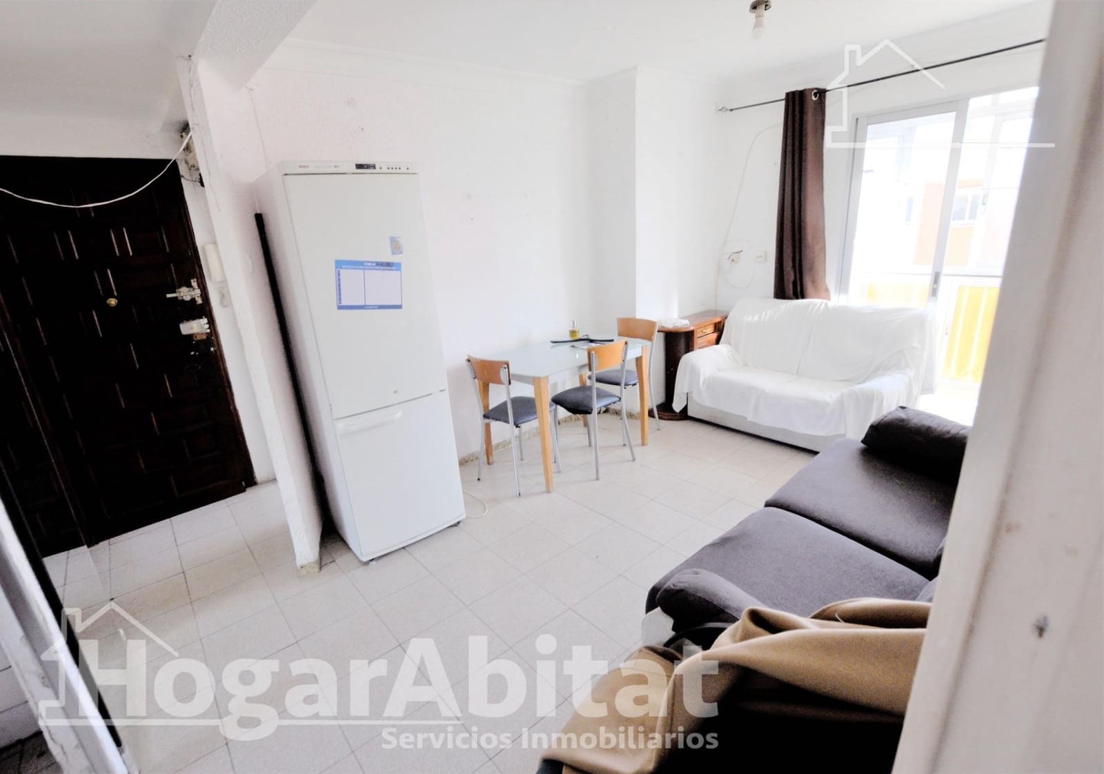 3 slaapkamer Flat te koop in Valencia stad - € 125.000 (Ref: 9437158)