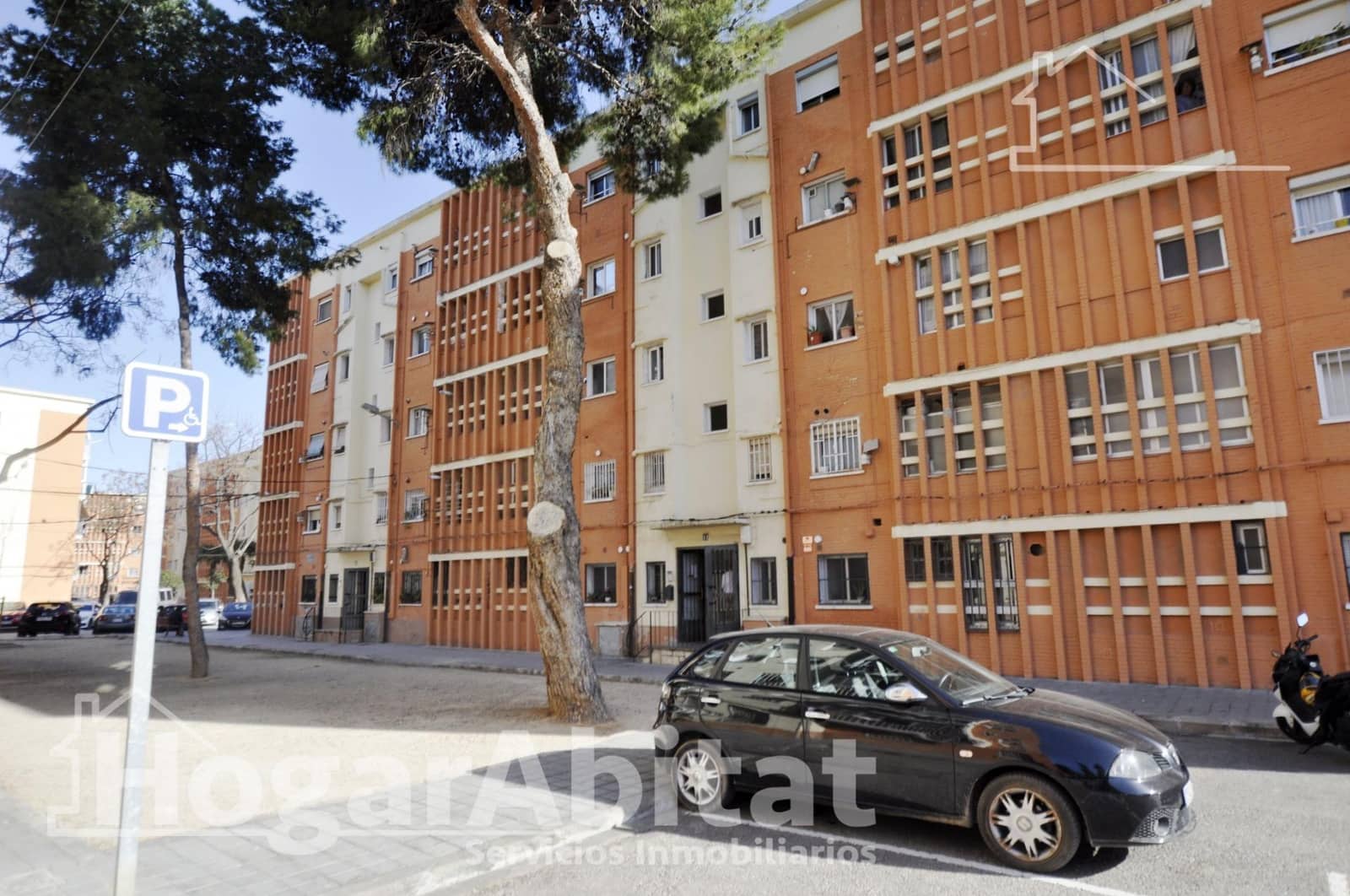 3 slaapkamer Flat te koop in Valencia stad - € 125.000 (Ref: 9437158)