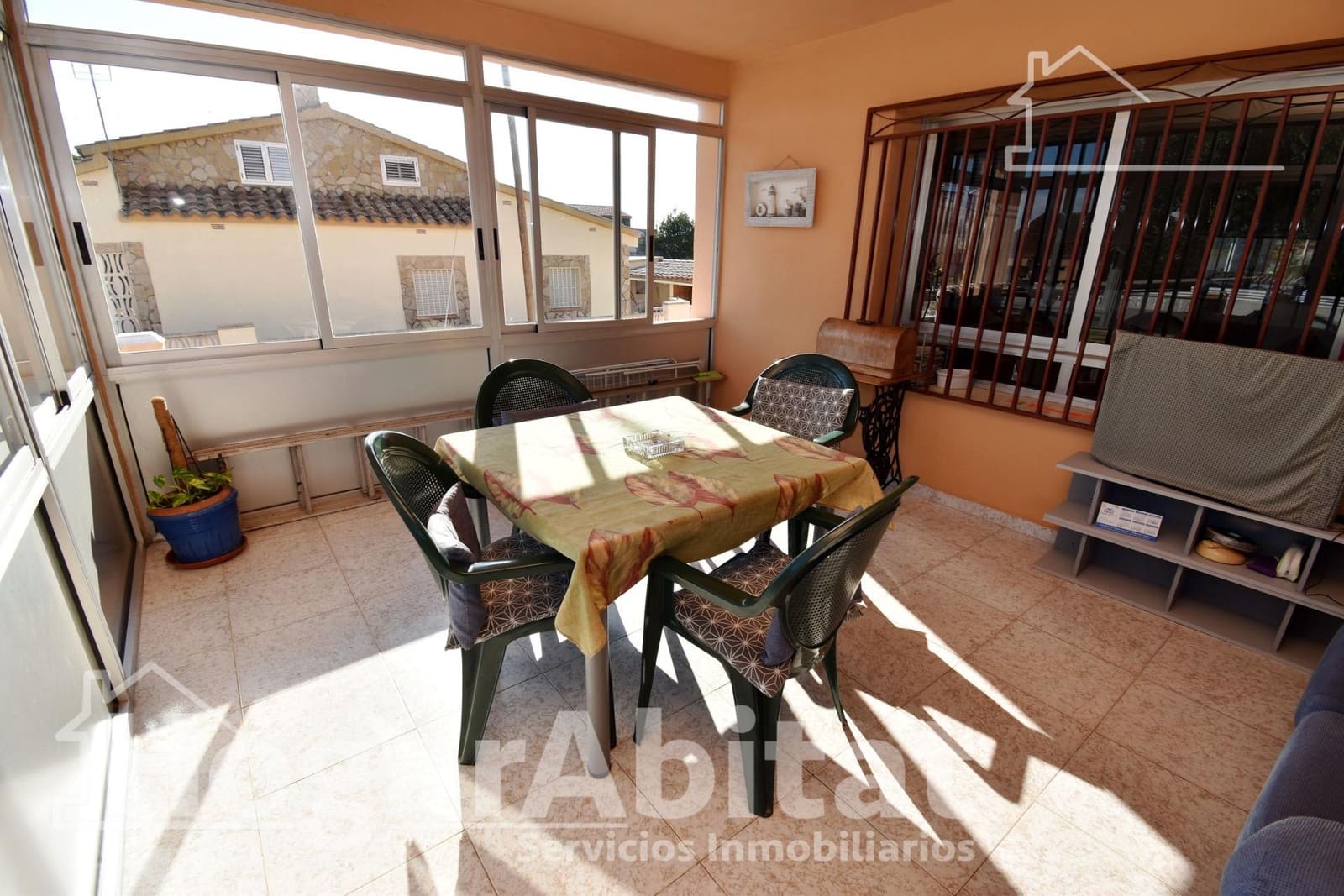 8 makuuhuone Huvila myytävänä paikassa El Grau de Castello mukana uima-altaan 
autotalli - 255 000 € (Ref: 9437168)