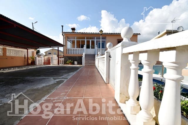 8 soveværelse Villa til salg i El Grau de Castelló, Castelló de la Plana med swimmingpool garage - € 255.000 (Ref: 9437168)