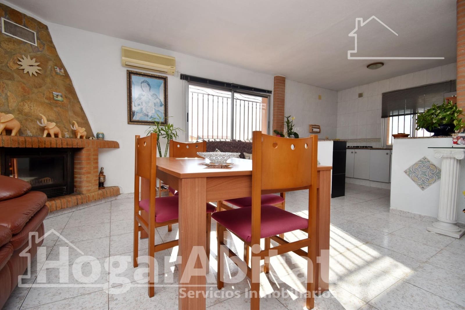 8 makuuhuone Huvila myytävänä paikassa El Grau de Castello mukana uima-altaan 
autotalli - 255 000 € (Ref: 9437168)