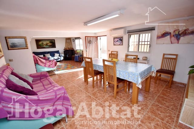 8 soveværelse Villa til salg i El Grau de Castelló, Castelló de la Plana med swimmingpool garage - € 255.000 (Ref: 9437168)