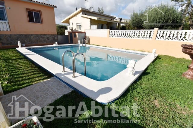 8 soveværelse Villa til salg i El Grau de Castelló, Castelló de la Plana med swimmingpool garage - € 255.000 (Ref: 9437168)