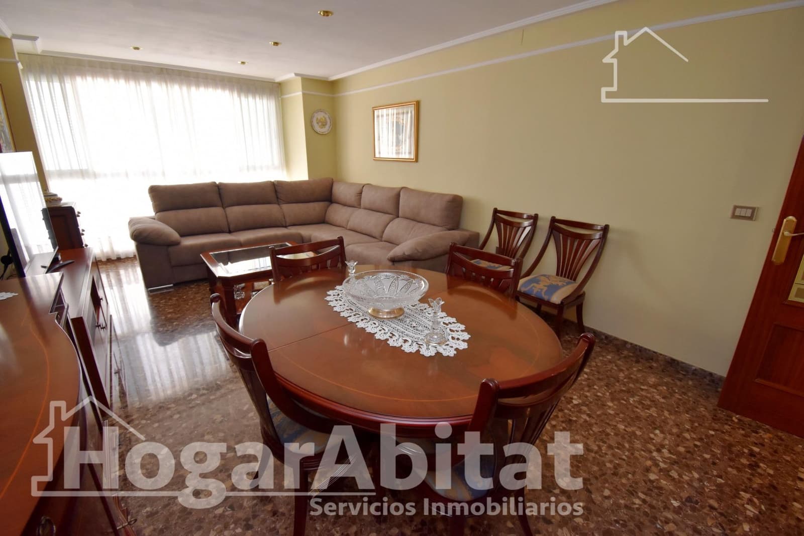 3 bedroom Flat for sale in Castello de la Plana with garage - € 194,900 (Ref: 9437169)