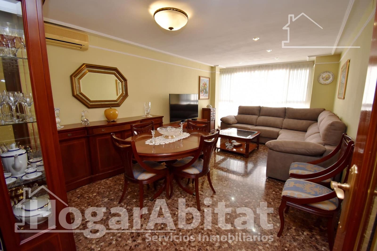 3 bedroom Flat for sale in Castello de la Plana with garage - € 194,900 (Ref: 9437169)