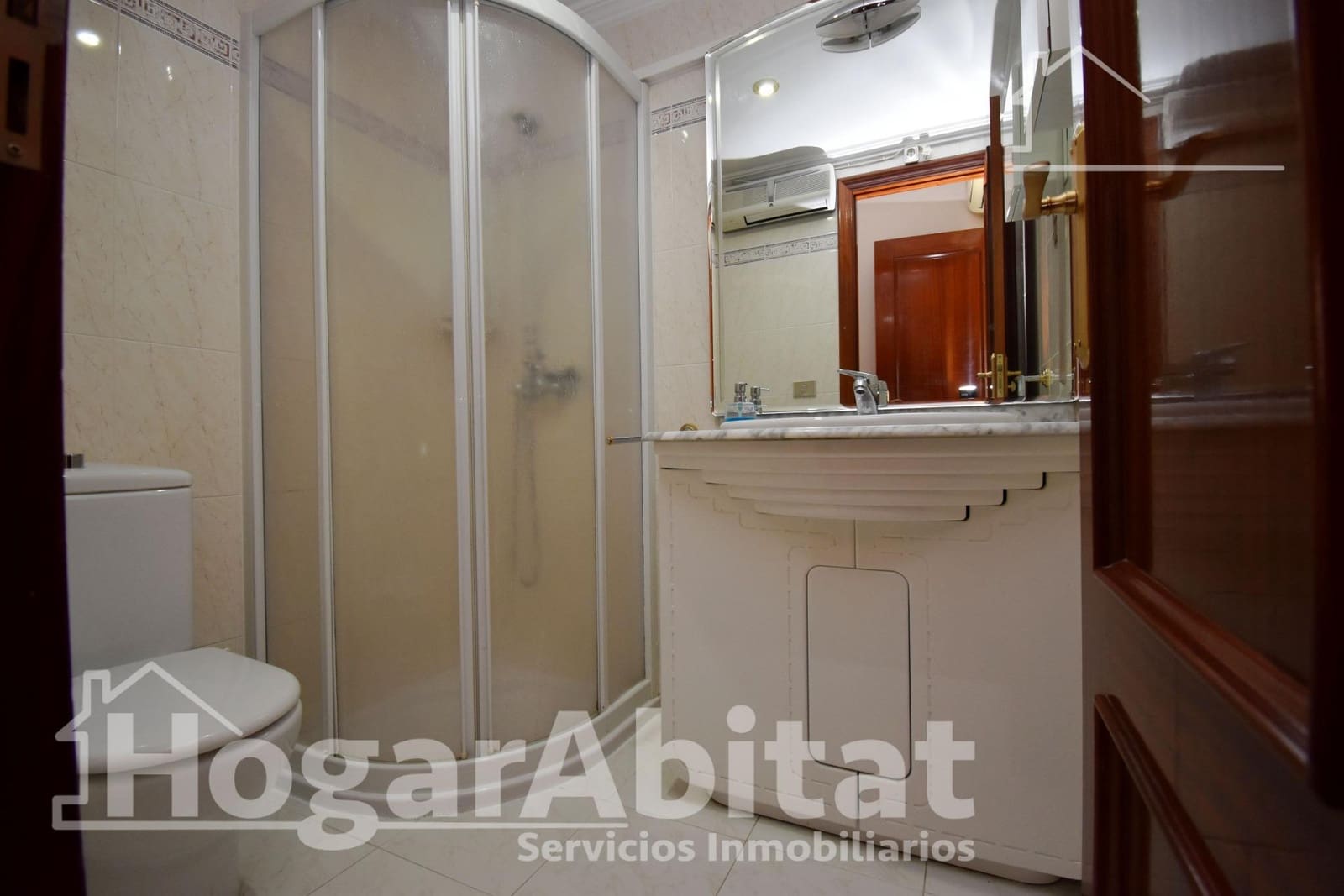 3 bedroom Flat for sale in Castello de la Plana with garage - € 194,900 (Ref: 9437169)