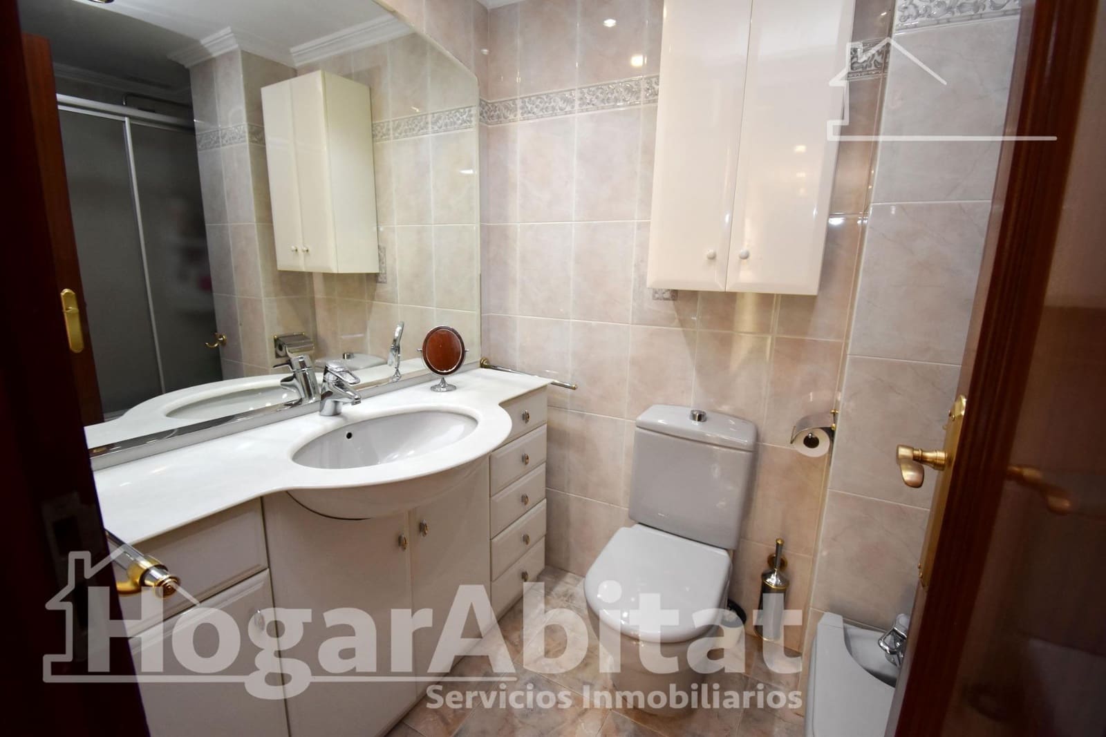 3 bedroom Flat for sale in Castello de la Plana with garage - € 194,900 (Ref: 9437169)