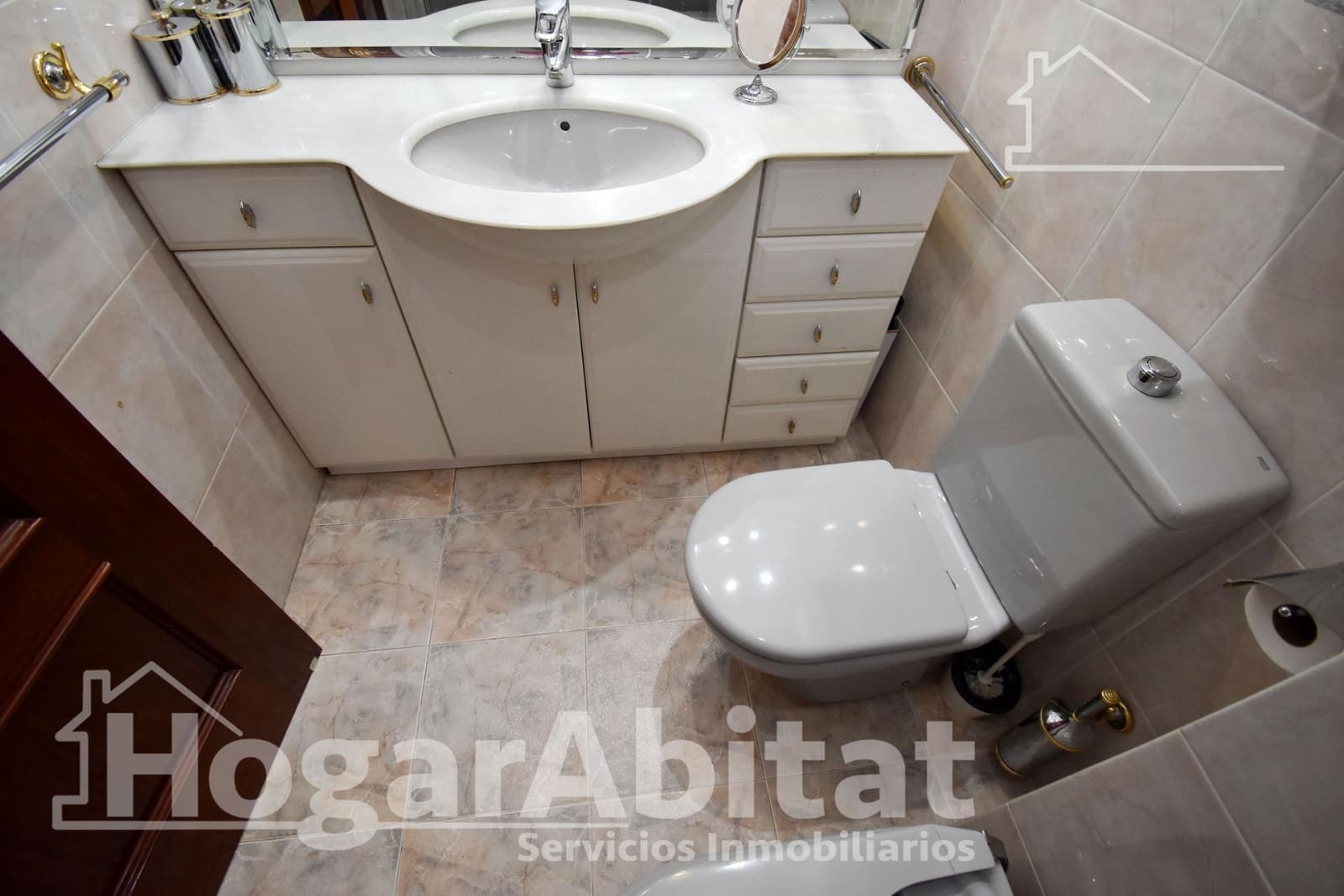 3 bedroom Flat for sale in Castello de la Plana with garage - € 194,900 (Ref: 9437169)