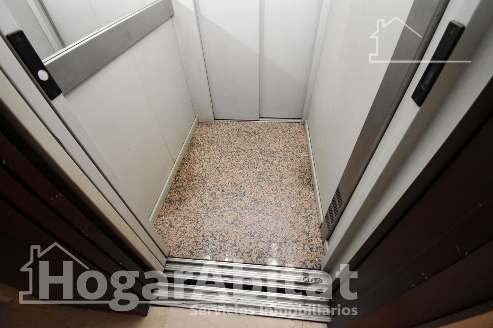 3 bedroom Flat for sale in Castello de la Plana with garage - € 194,900 (Ref: 9437169)