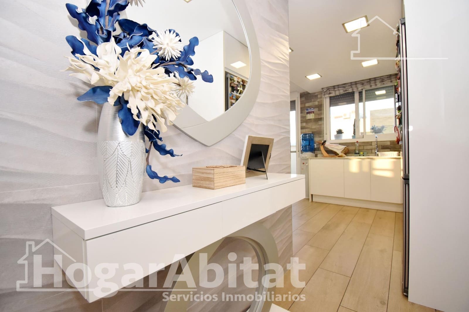 2 bedroom Penthouse for sale in Castello de la Plana with garage - € 239,900 (Ref: 9437170)