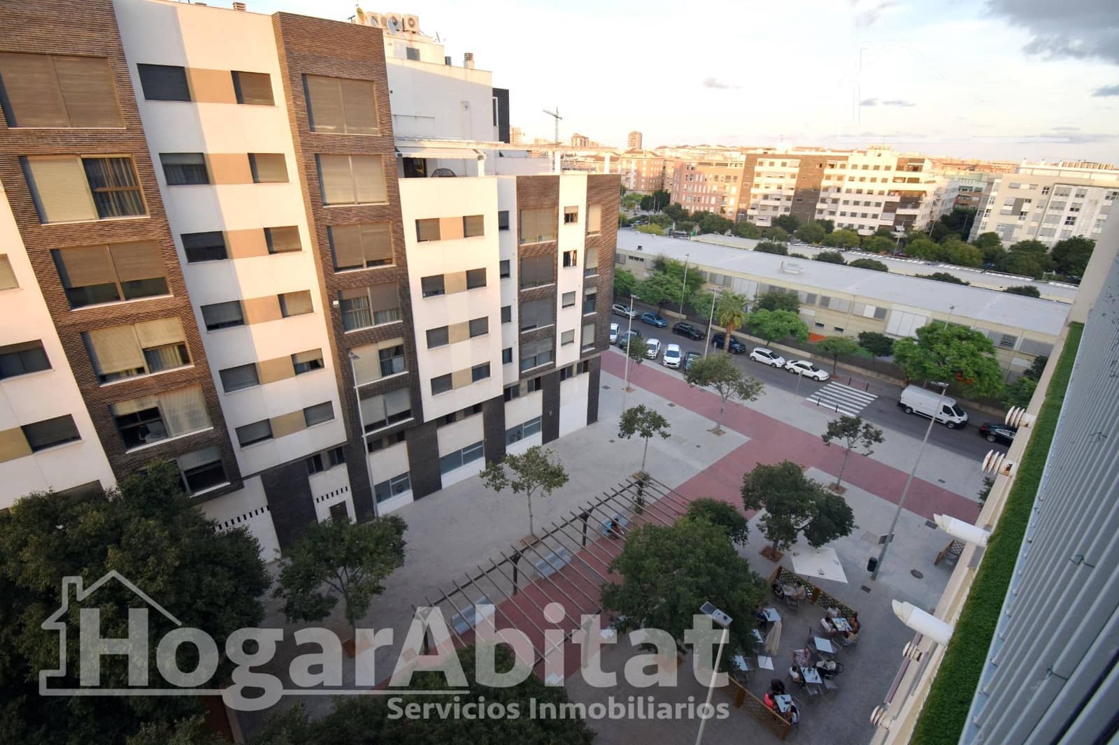 2 bedroom Penthouse for sale in Castello de la Plana with garage - € 239,900 (Ref: 9437170)