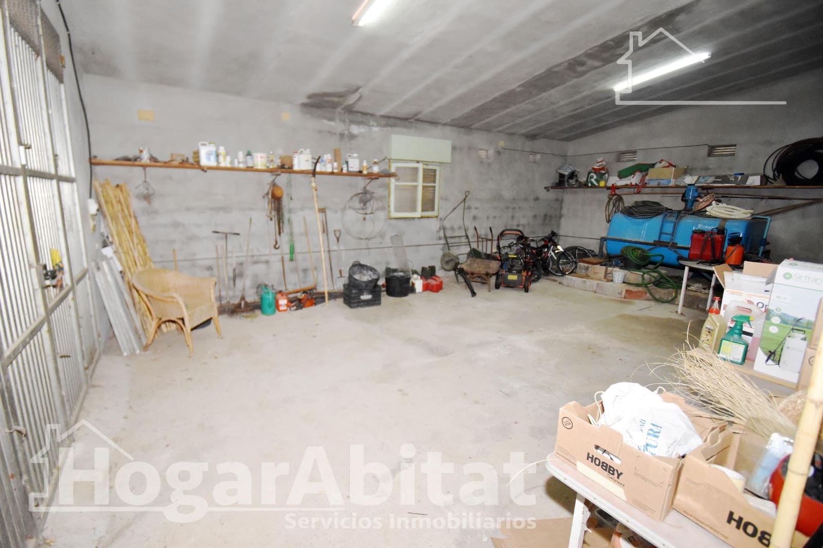 4 bedroom Villa for sale in Castello de la Plana with pool garage - € 325,000 (Ref: 9437174)