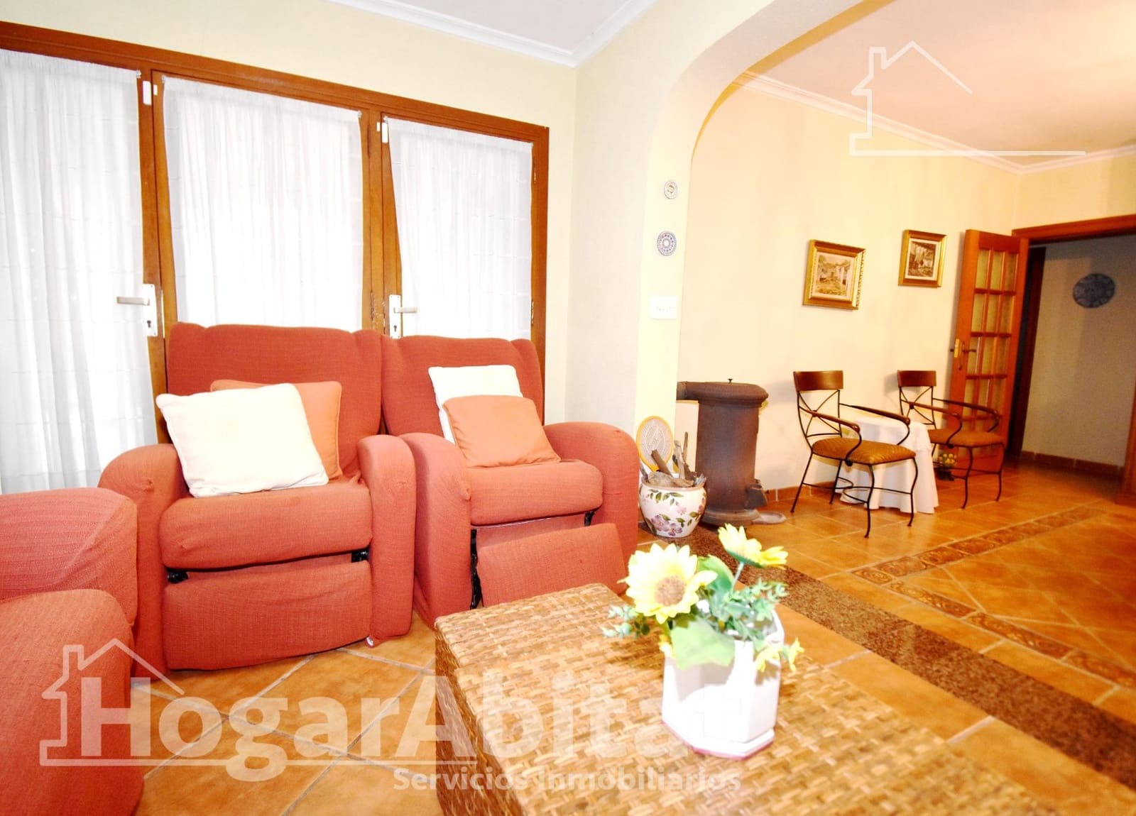 4 bedroom Villa for sale in Castello de la Plana with pool garage - € 325,000 (Ref: 9437174)