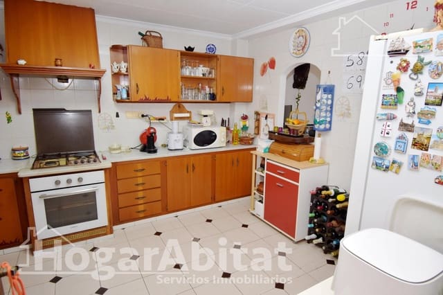 4 slaapkamer Flat te koop in Albalat de la Ribera - € 149.000 (Ref: 9437181)