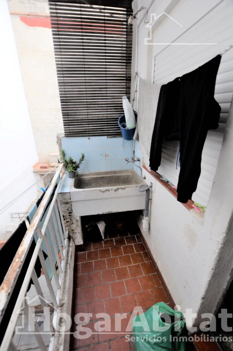 4 bedroom Flat for sale in Lliria - € 140,000 (Ref: 9437182)