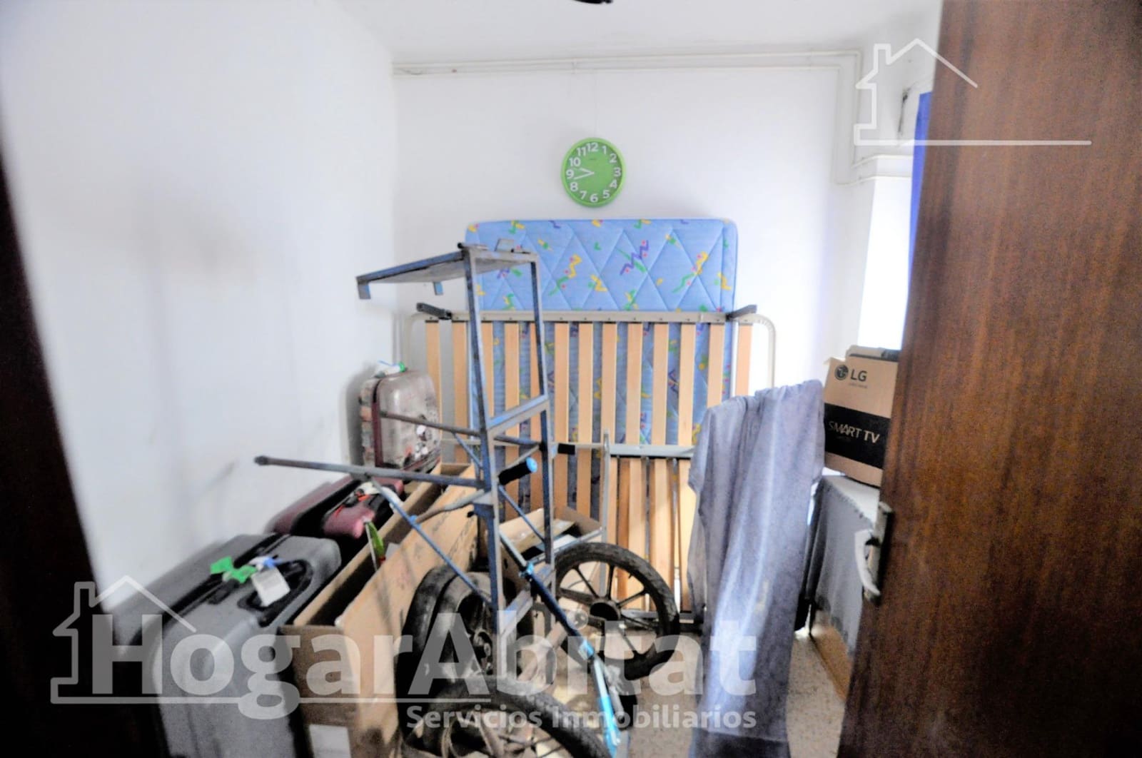 4 bedroom Flat for sale in Lliria - € 140,000 (Ref: 9437182)